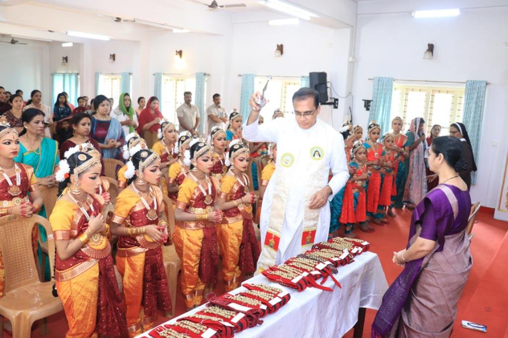 Devasandhya Arengettam